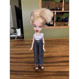 Vintage 2001 MGA Bratz Doll